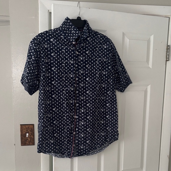 Stylish Navy Floral Button-Down Shirt - Picture 1 of 3